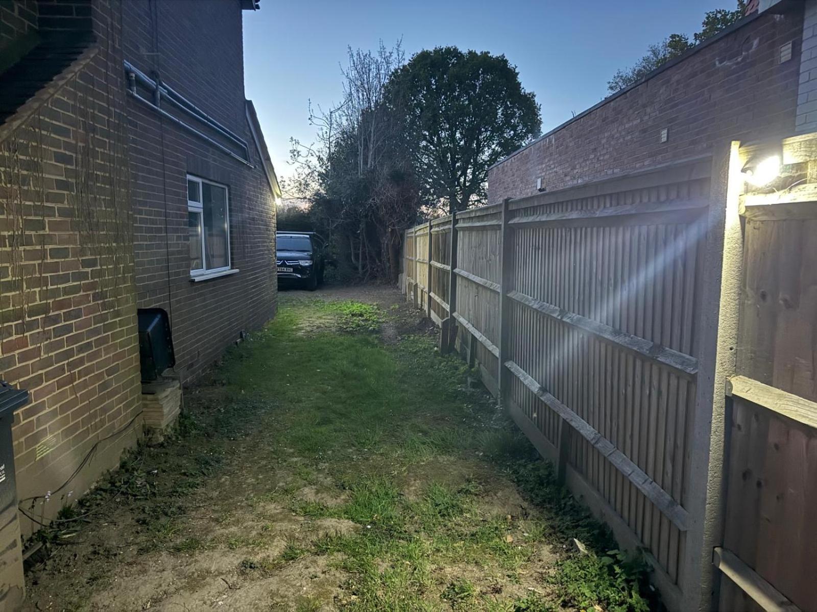 High Trees Guest House Gatwick Horley Exterior foto